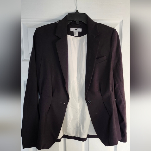 H&M Jackets & Blazers - H&M Ladies Pleated Black Blazer with White Lining - SIZE 10